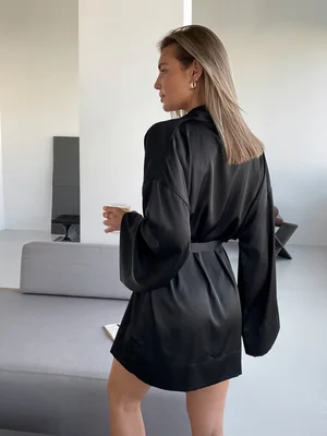 Халат-кимоно из шелка Армани в черном цвете