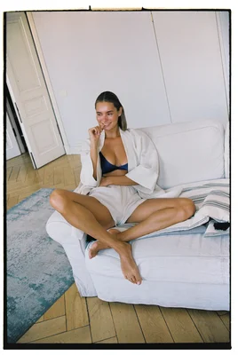 Шелковый бра и стринги из армани-шелка в синем оттенке